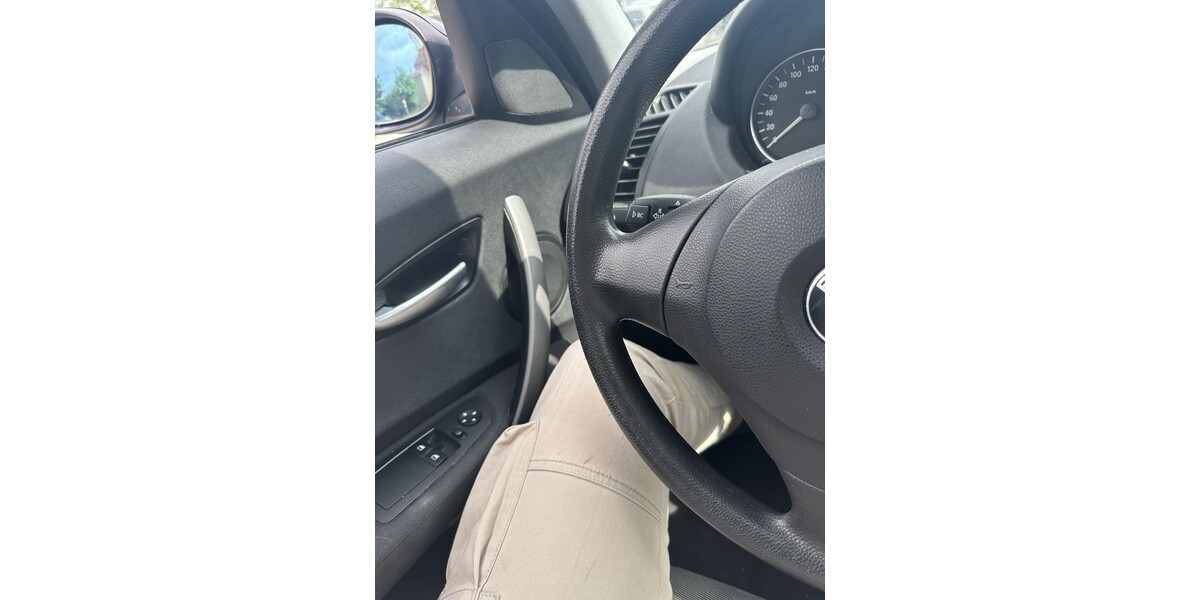 BMW 1er 198.000 km 2.200 &euro; Augsburg 86150