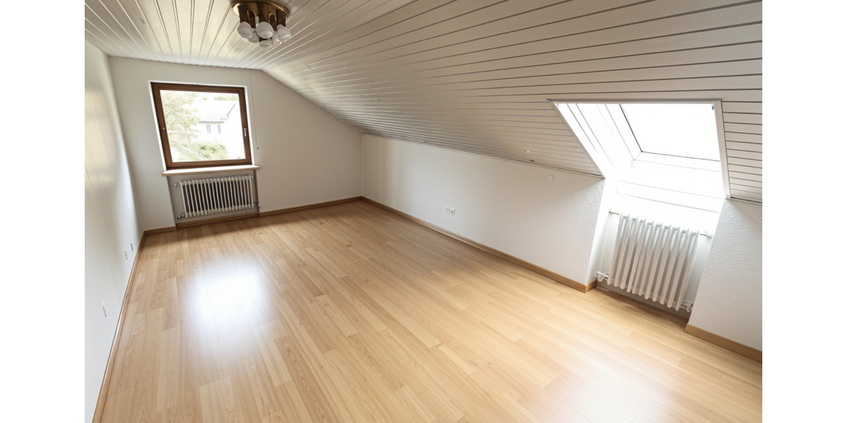 Hübsches, gepflegtes Reiheneckhaus in Göggingen Süd zimmer