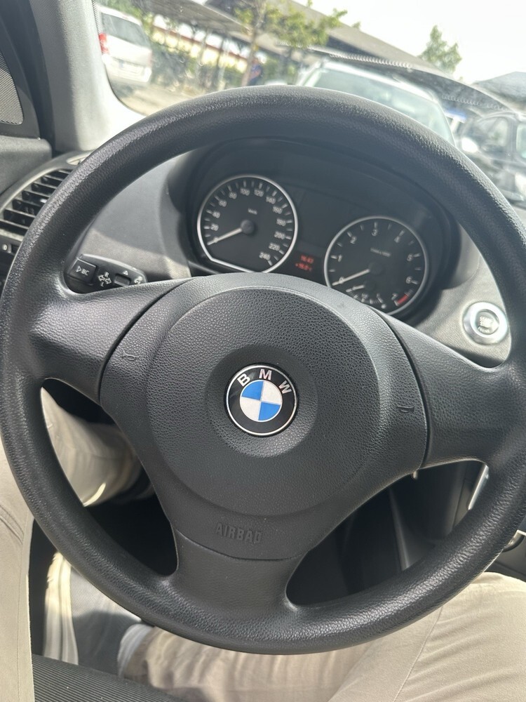 BMW 1er 198.000 km 2.200 € Augsburg 86150