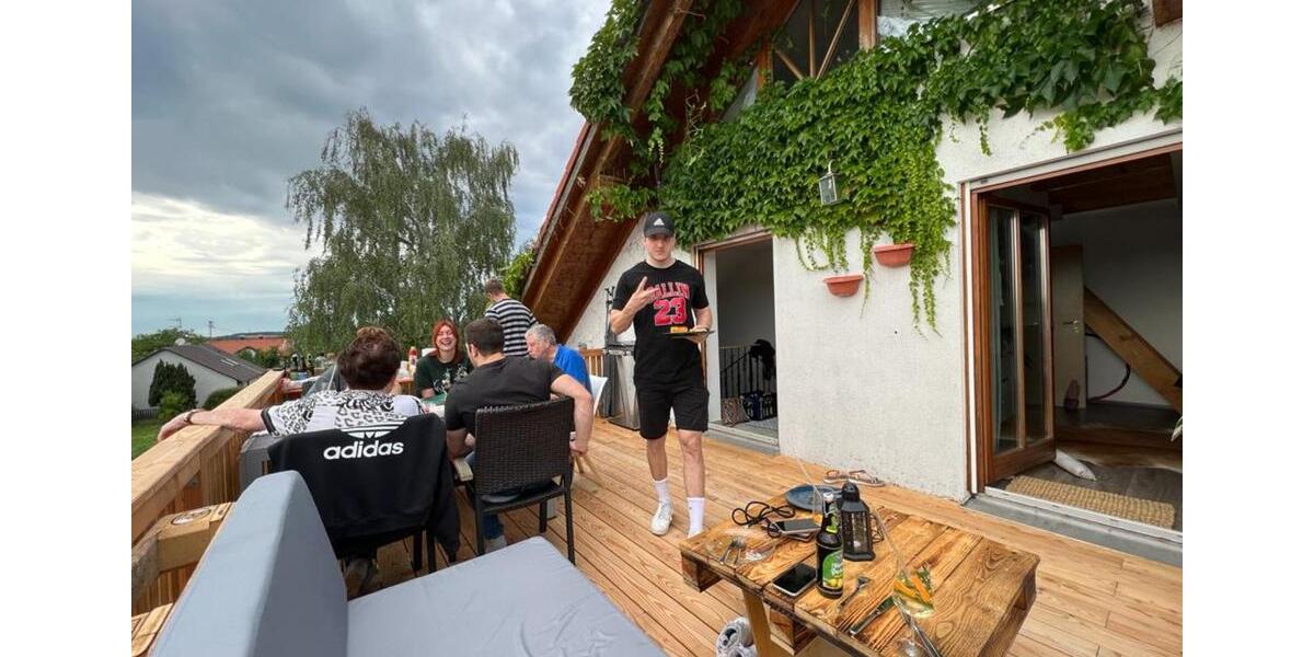 Dachgeschoßwohnung Geltendorf - 3 Zimmer, 83 m&sup2;, 1.120&euro; | Angebot:25162744