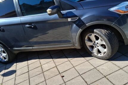 Ford Kuga 274.424 km 6.950 € Gachenbach 86565