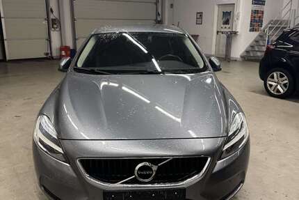 Volvo V40 124.500 km 12.500 &euro; Augsburg 86159