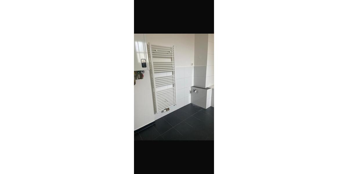 Etagenwohnung Augsburg Oberhausen - 2 Zimmer, 64 m&sup2;, 1.300&euro; | Angebot:26701516