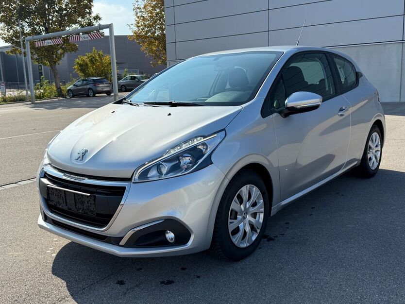 Peugeot 208 72.000 km 3.999 € Schwabmünchen 86830
