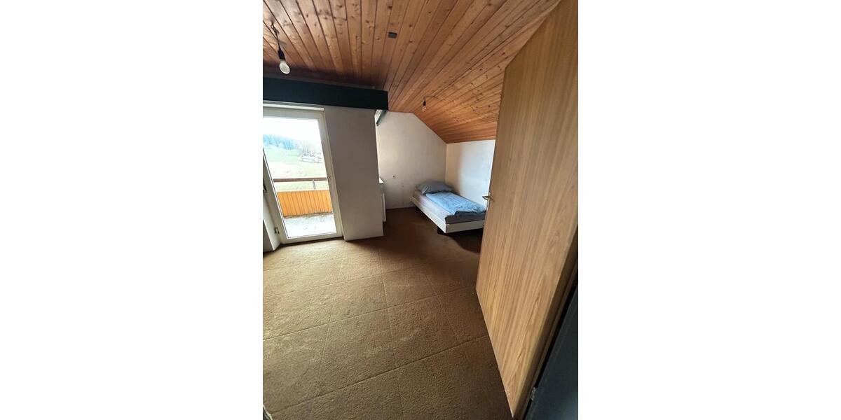 Einfamilienhaus Pöttmes - 17 Zimmer, 300 m&sup2;, 3.350&euro; | Angebot:24448406