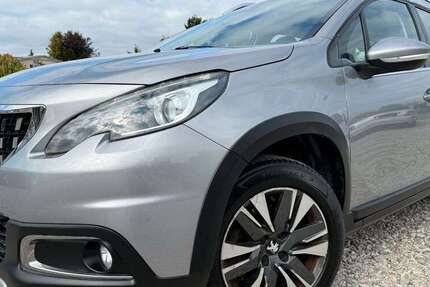 Peugeot 2008 74.987 km 10.799 € Königsbrunn 86343