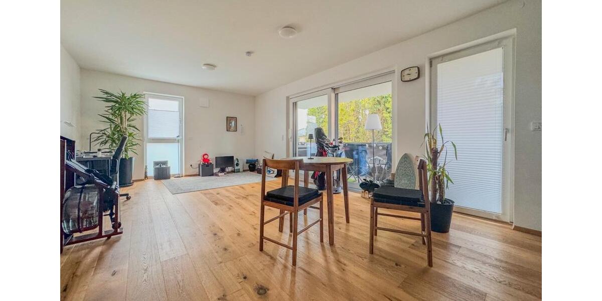 Etagenwohnung Augsburg Hochzoll - 2 Zimmer, 68 m&sup2;, 1.295&euro; | Angebot:26068864