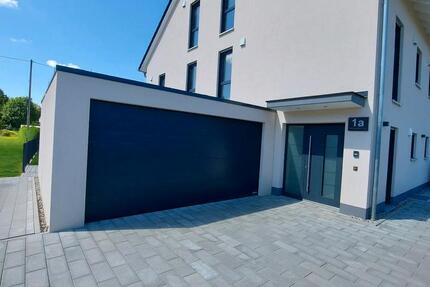 Haus Aindling - 5 Zimmer, 155 m&sup2;, 2.150&euro; | Angebot:26599250