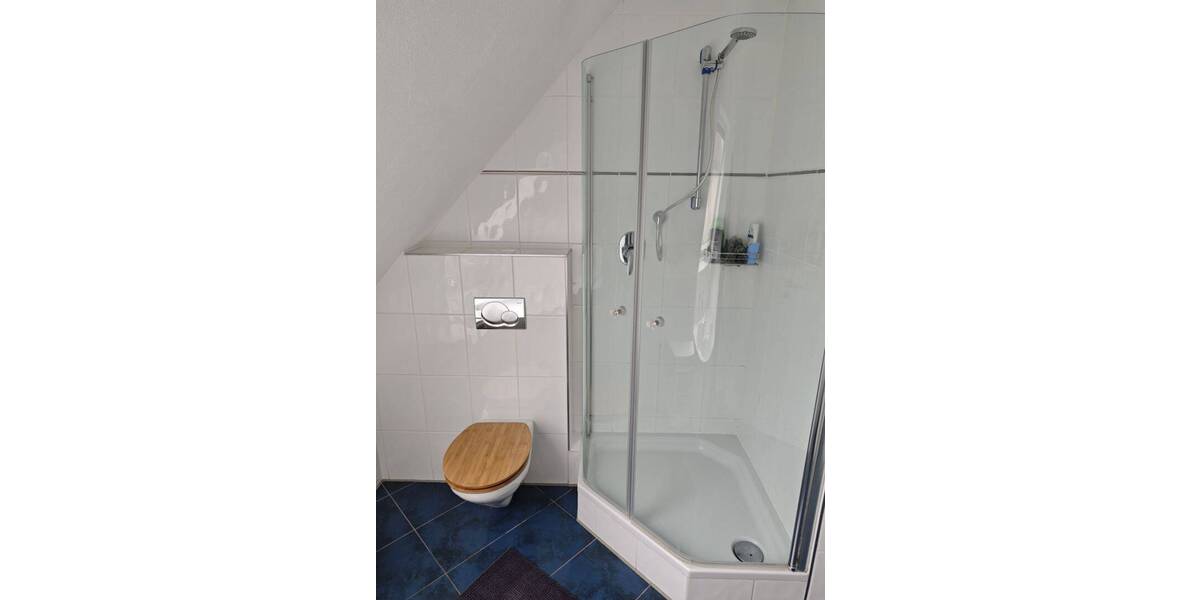 Etagenwohnung Augsburg Lechhausen - 3 Zimmer, 75 m&sup2;, 310.000&euro; | Angebot:26138857