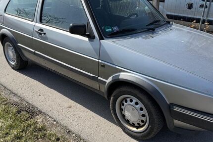 VW Golf 132.000 km 990 &euro; Untermeitingen 86836