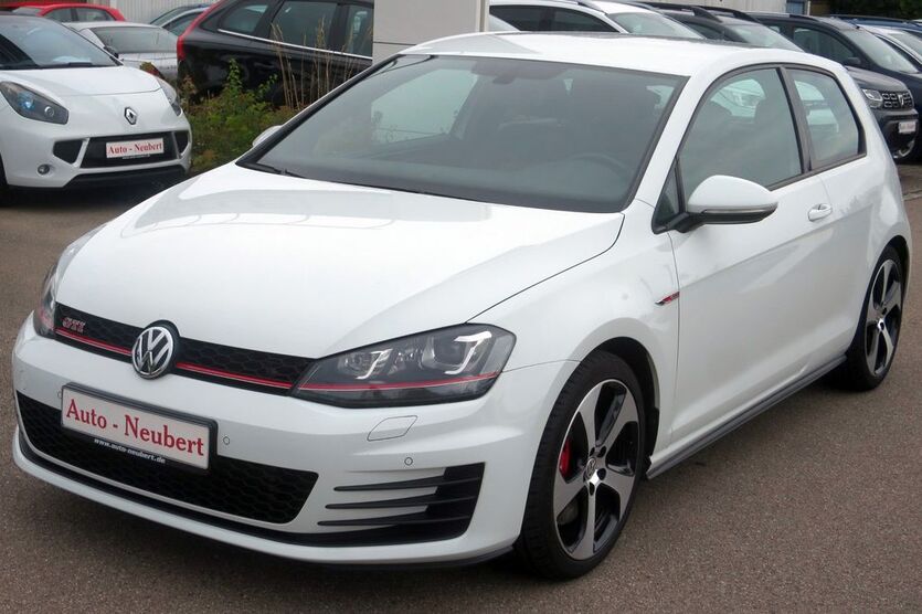 VW Golf 112.000 km 15.950 € Stadtbergen 86391