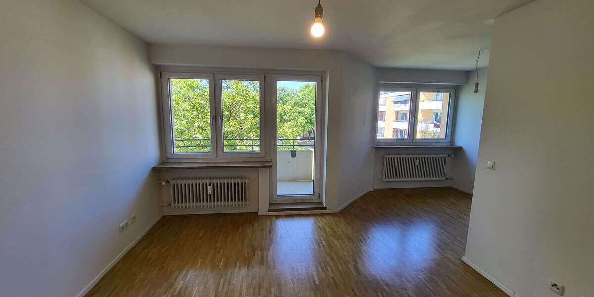 Etagenwohnung Augsburg Oberhausen - 2 Zimmer, 53 m&sup2;, 754&euro; | Angebot:26857100