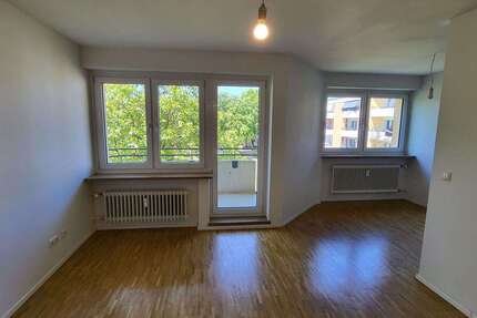 Wohnung Augsburg Oberhausen - 2 Zimmer, 53 m&sup2;, 754&euro; | Angebot:26857100