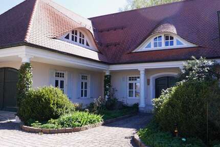 Haus Gessertshausen - 17 Zimmer, 622 m&sup2;, 2.350.000&euro; | Angebot:27134034