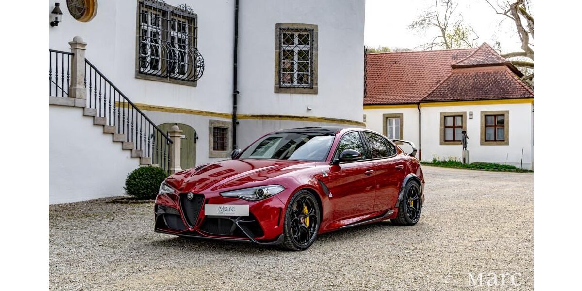 Alfa Romeo Giulia 7.400 km 199.900 &euro; Kühbach 86556