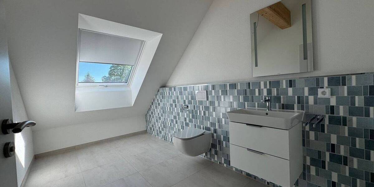 Einfamilienhaus Augsburg Haunstetten - 5 Zimmer, 206 m&sup2;, 2.300&euro; | Angebot:26874974