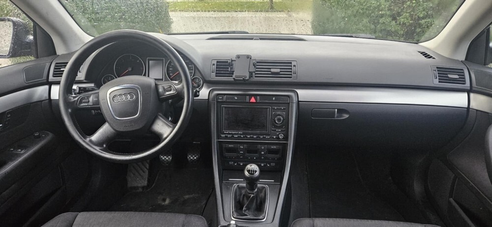 Audi A4 Avant 367.300 km 1.299 € Augsburg 86150