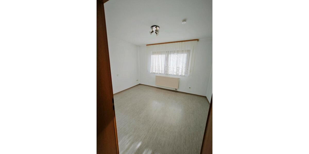 Etagenwohnung Augsburg Innenstadt - 3 Zimmer, 77 m&sup2;, 700&euro; | Angebot:25650992