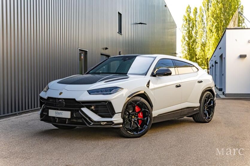 Lamborghini Urus 1.700 km 339.000 € Kühbach 86556