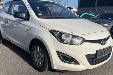 Hyundai i20 139.000 km 1.990 &euro; Augsburg 86165