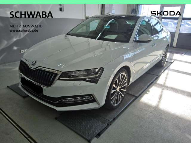 Skoda Superb 79.273 km 31.180 &euro; Gersthofen 86368