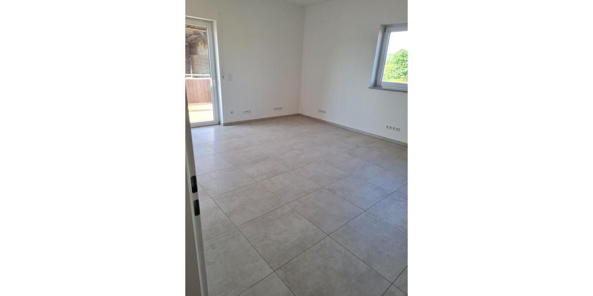 Etagenwohnung Sulzemoos - 3 Zimmer, 114 m&sup2;, 1.185&euro; | Angebot:26635420