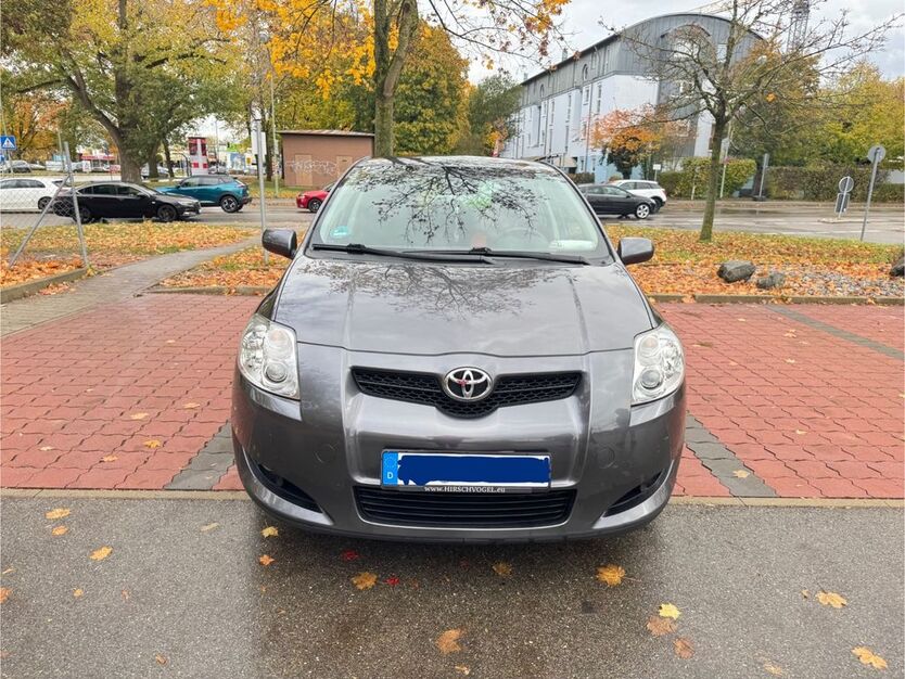 Toyota Auris 154.541 km 5.500 € Augsburg 86157