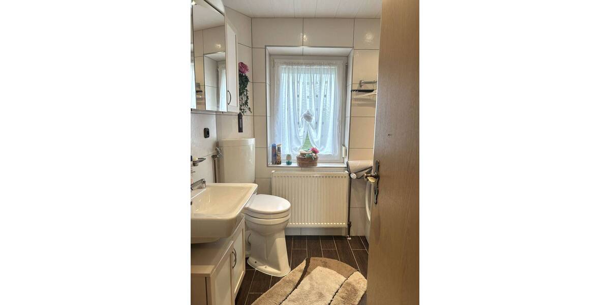 Einfamilienhaus Diedorf - 7 Zimmer, 172 m&sup2;, 565.000&euro; | Angebot:26886171