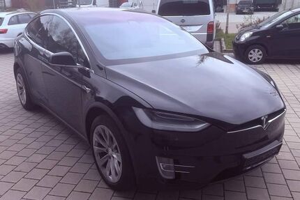 Tesla Model X 89.000 km 36.950 &euro; Egenhofen OT Unterschweinbach 82281