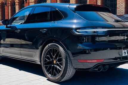 Porsche Macan 84.000 km 58.900 &euro; Augsburg 86154