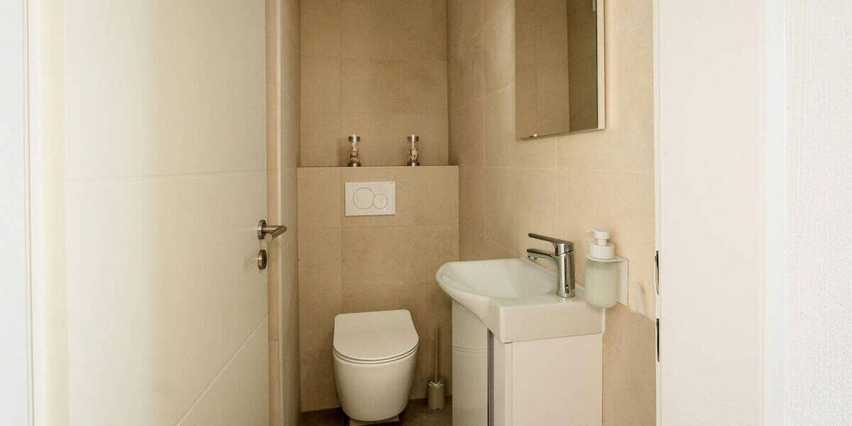 Reihenmittelhaus Stadtbergen - 5 Zimmer, 140 m&sup2;, 644.000&euro; | Angebot:26740621