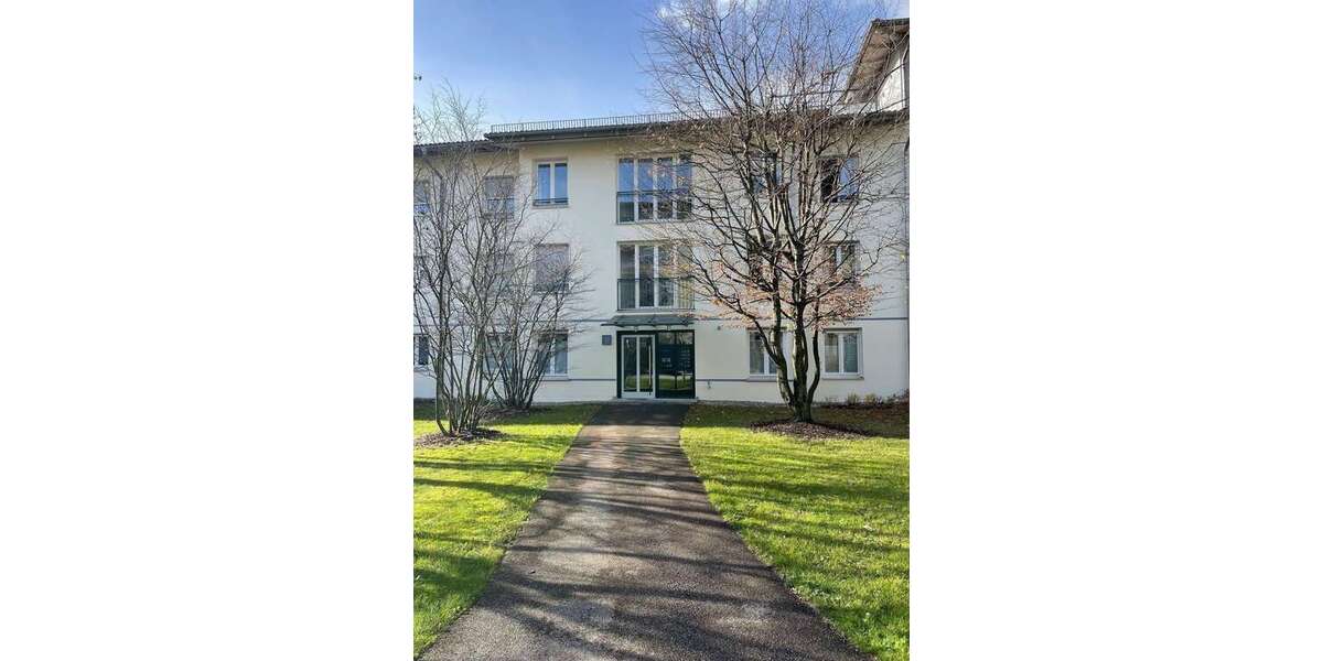 Etagenwohnung Augsburg Innenstadt - 3 Zimmer, 74 m&sup2;, 1.117&euro; | Angebot:27072702
