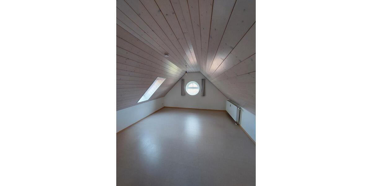 Maisonettenwohnung Welden - 5 Zimmer, 128 m&sup2;, 1.290&euro; | Angebot:26697937