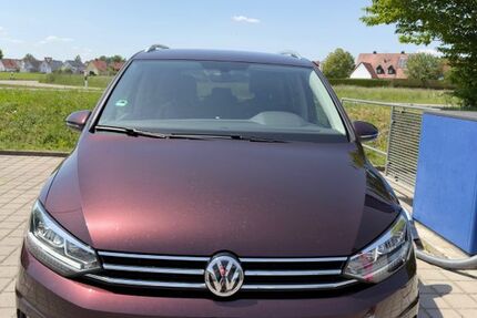 VW Touran 50.689 km 18.200 &euro; Ried 86510