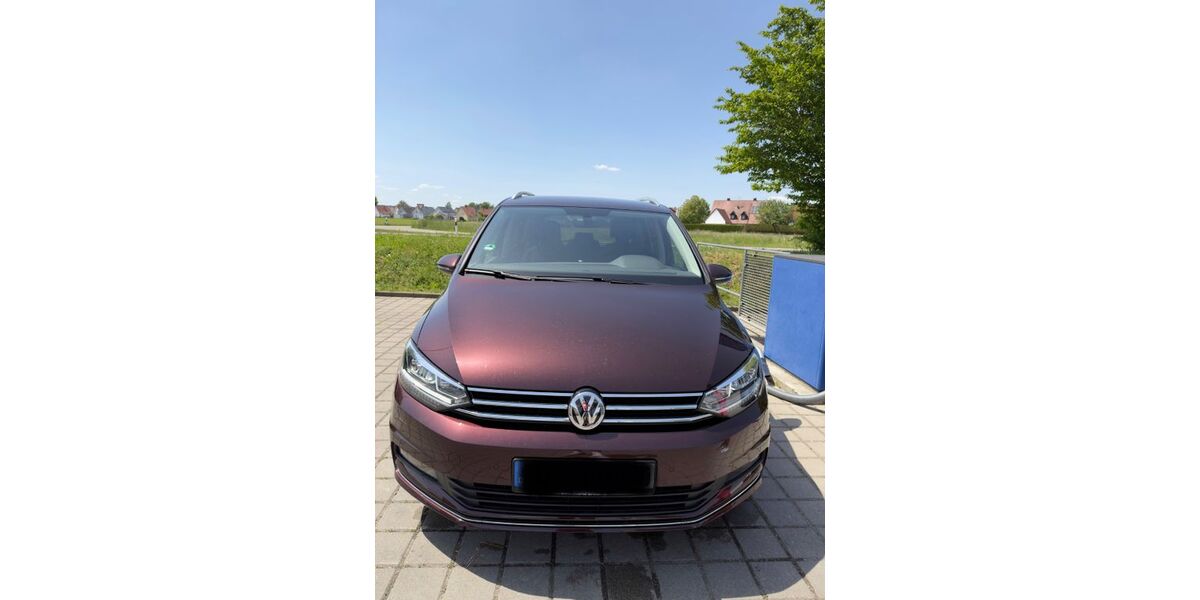 VW Touran 50.689 km 18.200 &euro; Ried 86510