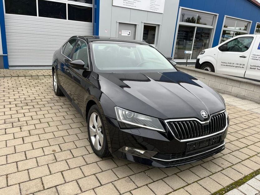 Skoda Superb 167.000 km 13.200 € Augsburg 86165