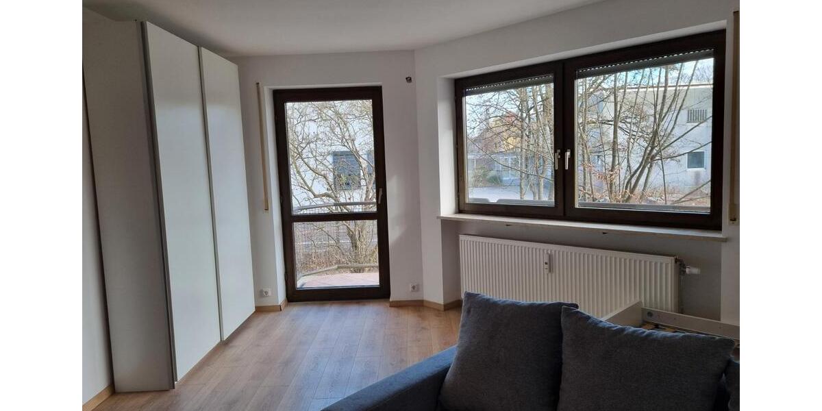 Etagenwohnung Augsburg Lechhausen - 1 Zimmer, 38 m&sup2;, 705&euro; | Angebot:26459626