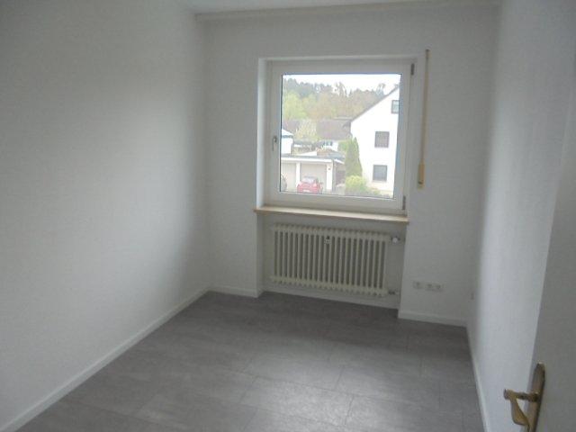 Etagenwohnung Aichach - 4 Zimmer, 104 m&sup2;, 425.000&euro; | Angebot:26562375