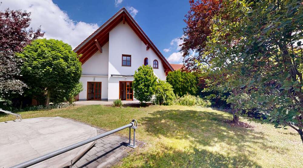 Einfamilienhaus Zahling Zahling - 9 Zimmer, 180 m&sup2;, 749.000&euro; | Angebot:26913140