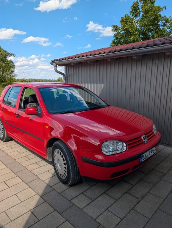 VW Golf 245.000 km 3.000 € Baindlkirch 86510