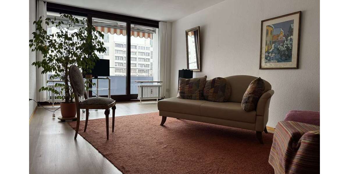 Etagenwohnung Augsburg Universitätsviertel - 3 Zimmer, 80 m&sup2;, 760&euro; | Angebot:25273354