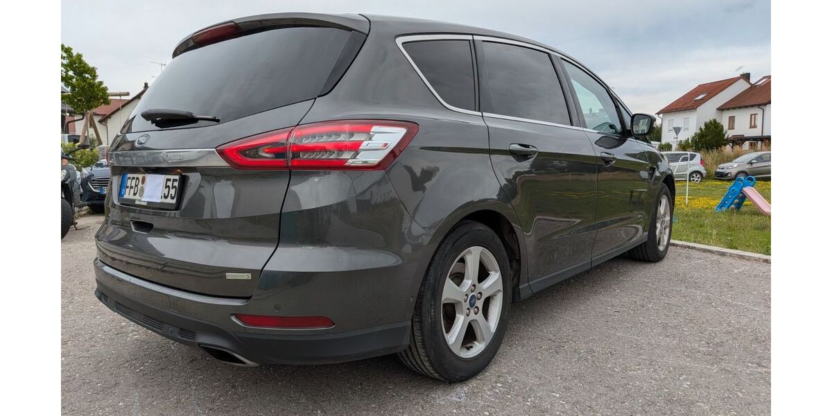 Ford S-Max 134.272 km 13.700 &euro; Egenhofen 82281
