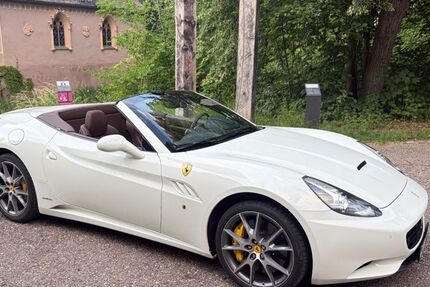 Ferrari California 8.500 km 142.900 &euro; Aichach 86551