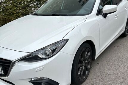 Mazda 3 100.000 km 11.800 € Augsburg 86156