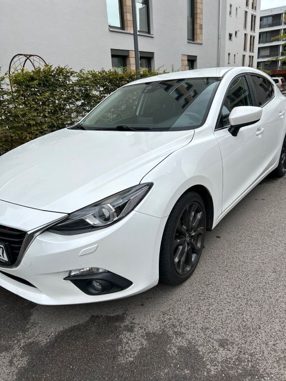 Mazda 3 100.000 km 11.800 € Augsburg 86156