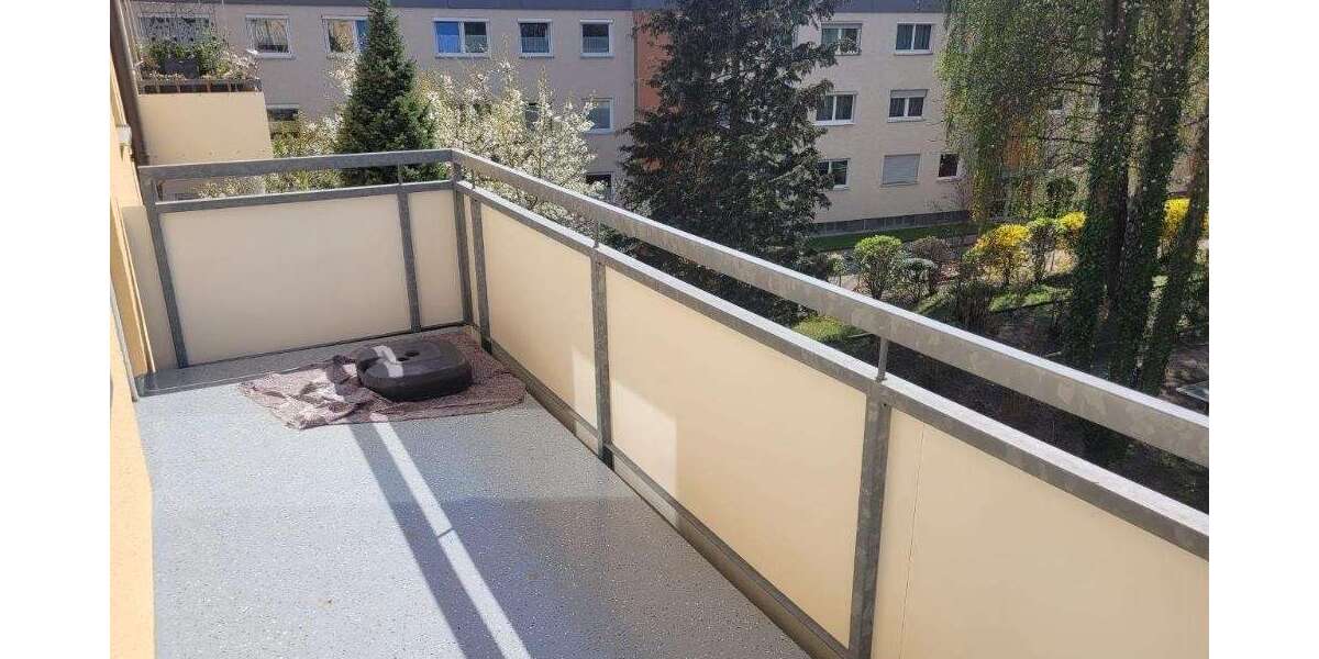 Etagenwohnung Augsburg Firnhaberau - 3 Zimmer, 96 m&sup2;, 333.000&euro; | Angebot:26199716