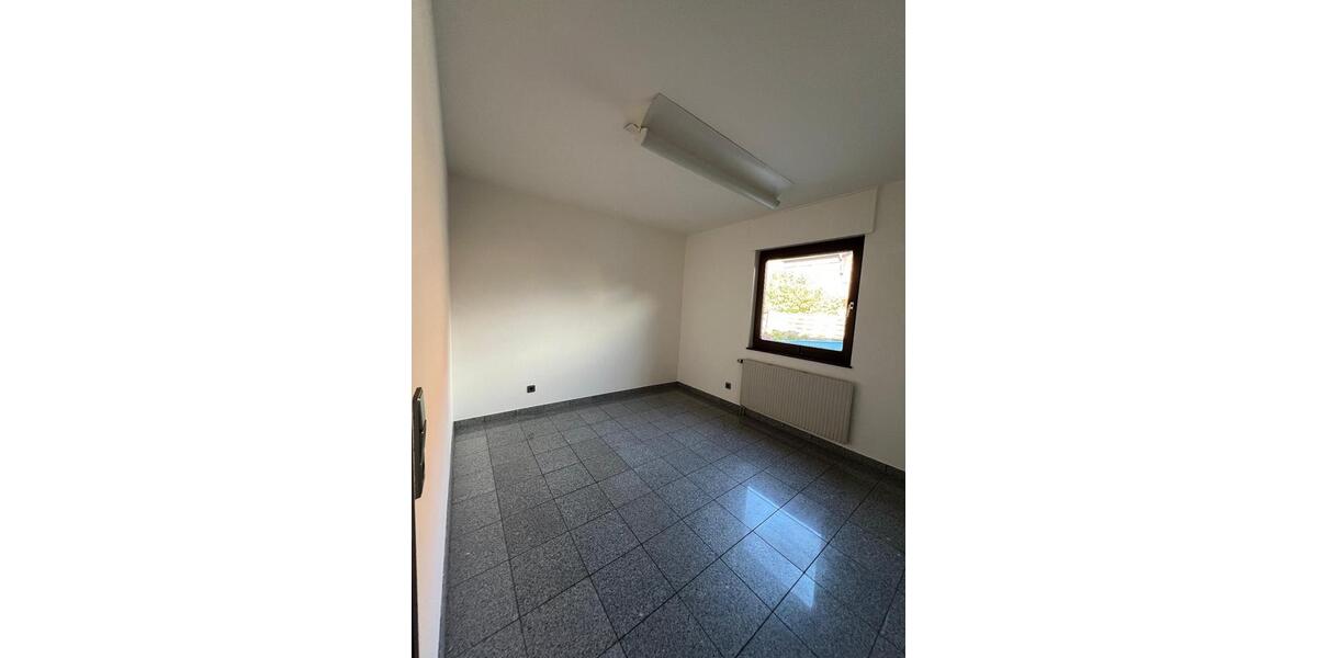 Einfamilienhaus Sulzemoos - 6 Zimmer, 180 m&sup2;, 2.000&euro; | Angebot:24836498