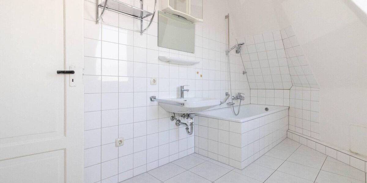 Mehrfamilienhaus, Wohnhaus Augsburg Oberhausen - 1.200.000&euro; | Angebot:26358808