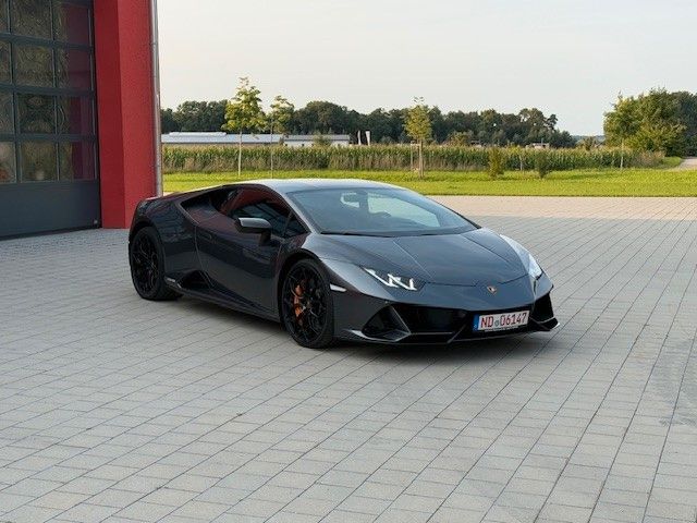 Lamborghini Huracán 14.600 km 218.000 € Peutenhausen / Gachenbach 86565