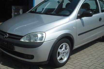 Opel Corsa 52.619 km 1.999 &euro; Aichach 86551